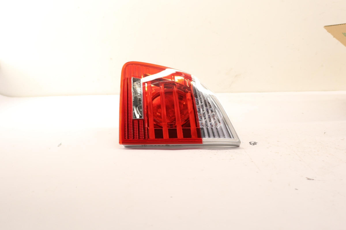 Original OE BMW Heckleuchte 63217177698