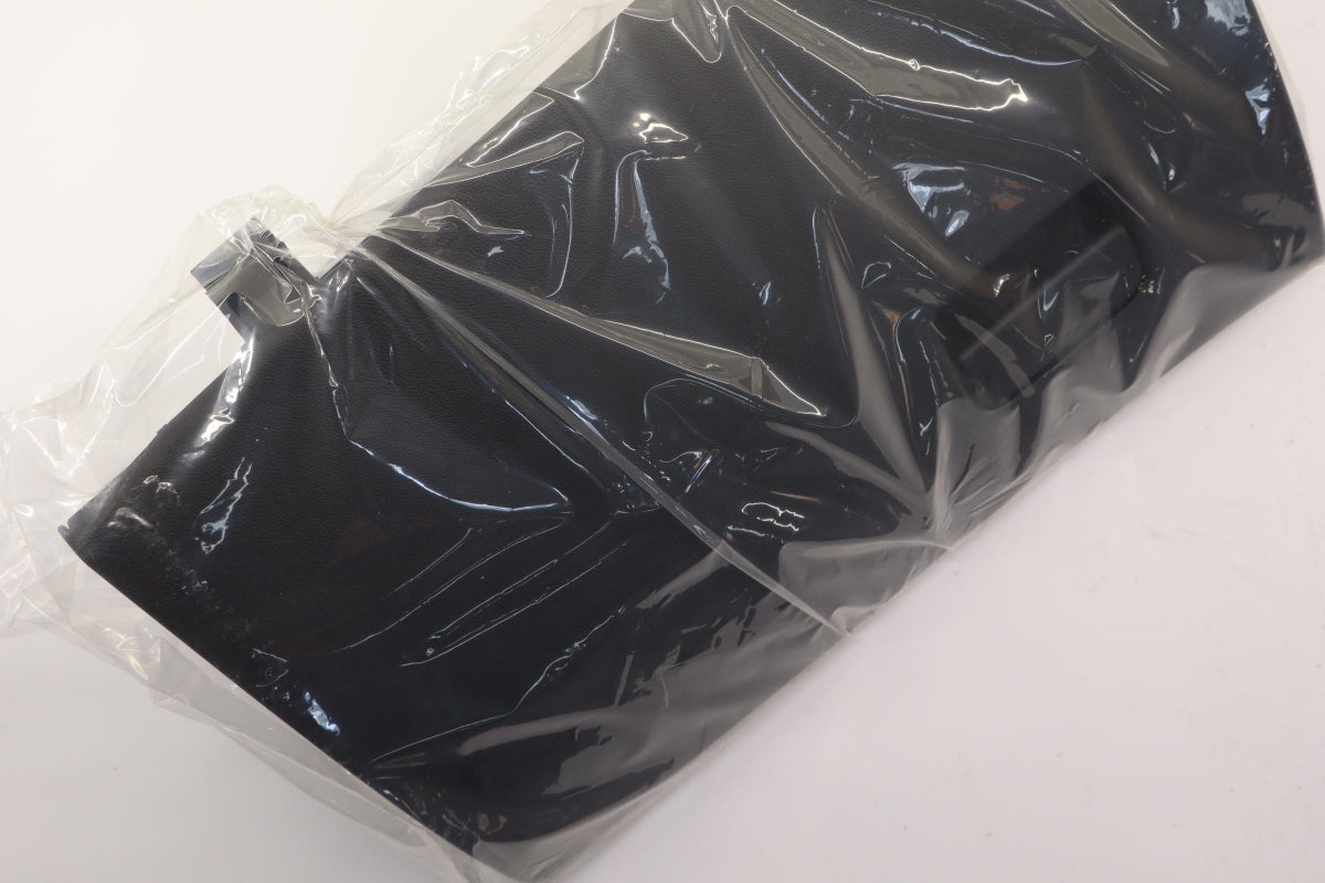 Original OE MITSUBISHI Handschuhfach 8006A617XA