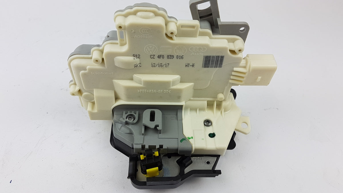 Original AUDI A3 II RS3 A6 RS6 (C6) A8 II Türschloss hinten rechts 4F0839016