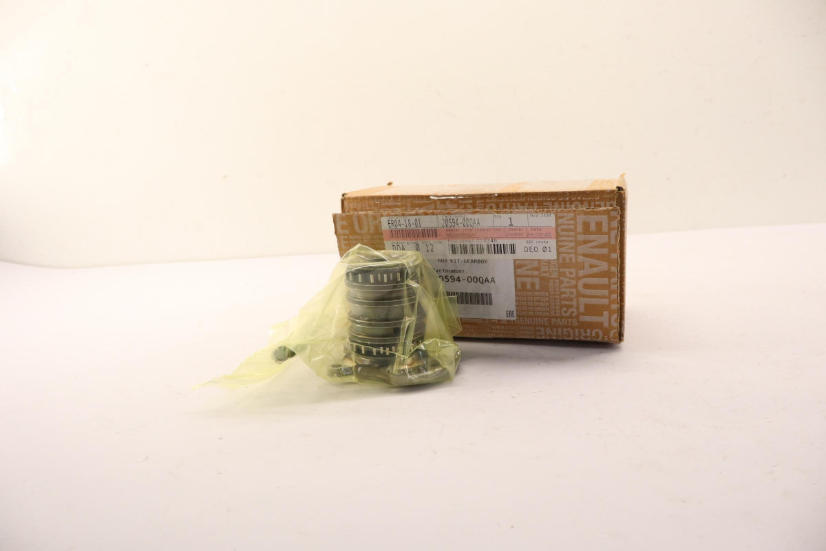 Original OE NISSAN Radnabe 2059400QAA