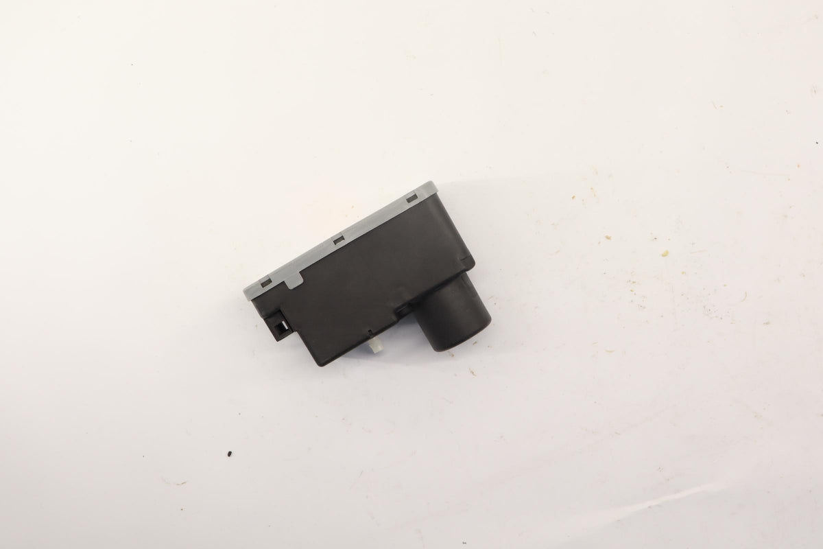 Original VW Passat B4 Polo 6N SEAT Ibiza Zentralverriegelungspumpe 1H0962257J