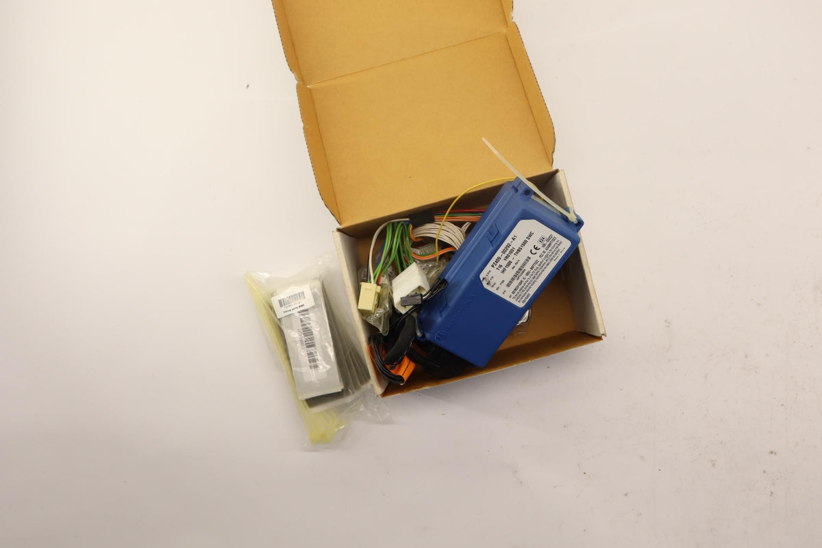 Original OE TOYOTA Steuergerät PZ40900294A0
