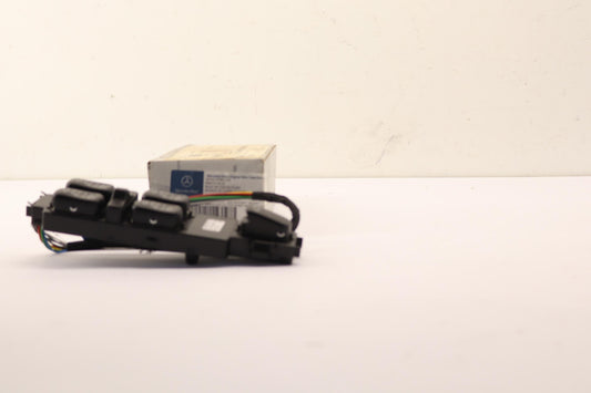 Original OE MERCEDES-BENZ Fensterheberschalter A21582019107C45