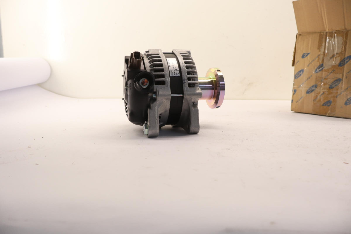 Original OE FORD Lichtmaschine 1477740
