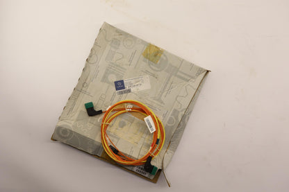 Original OE MERCEDES-BENZ Kabel A2105408933