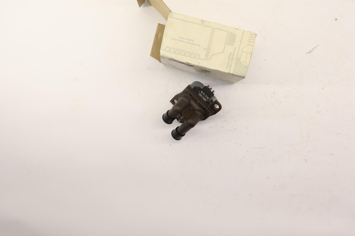 Original OE MERCEDES-BENZ Kühlmittel Steuerventil A0018303284
