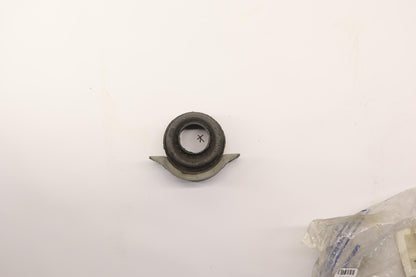 Original OE MERCEDES-BENZ Gelenkwelle Befestigung A1154104281