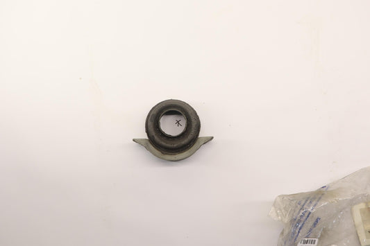 Original OE MERCEDES-BENZ Gelenkwelle Befestigung A1154104281