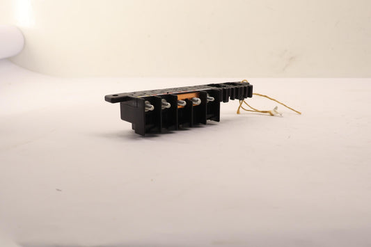 Original OE Volkswagen Sicherungskasten 8L0941822A