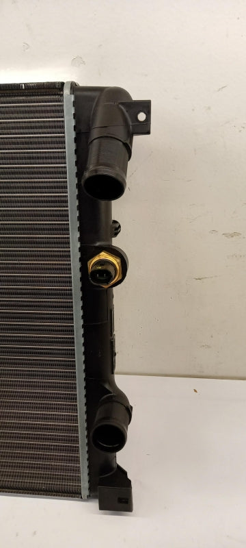 Original OE RENAULT Wasserkühler 7701049664