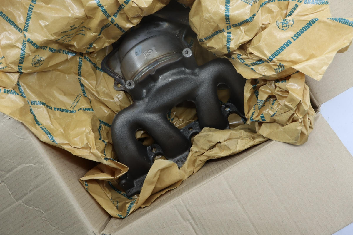 Original OE RENAULT Abgaskrümmer 7700108304