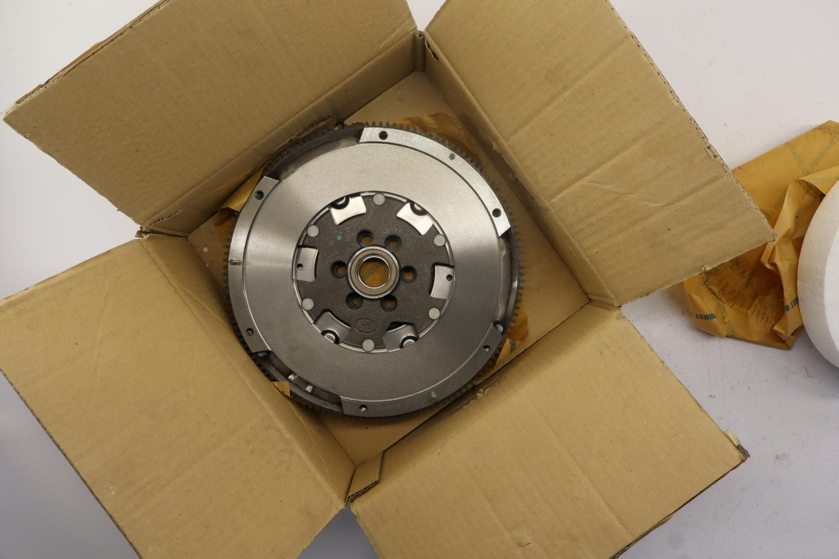 Original OE Volkswagen Schwungrad 038105266Q