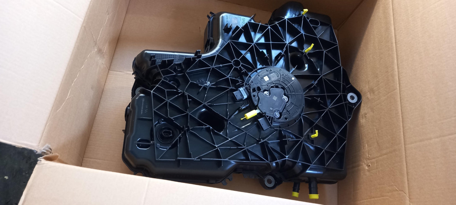 Original OE Volkswagen Additivbehälter 7LA131877E