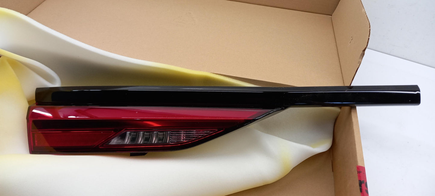 Original OE BMW Heckleuchte 63217465469