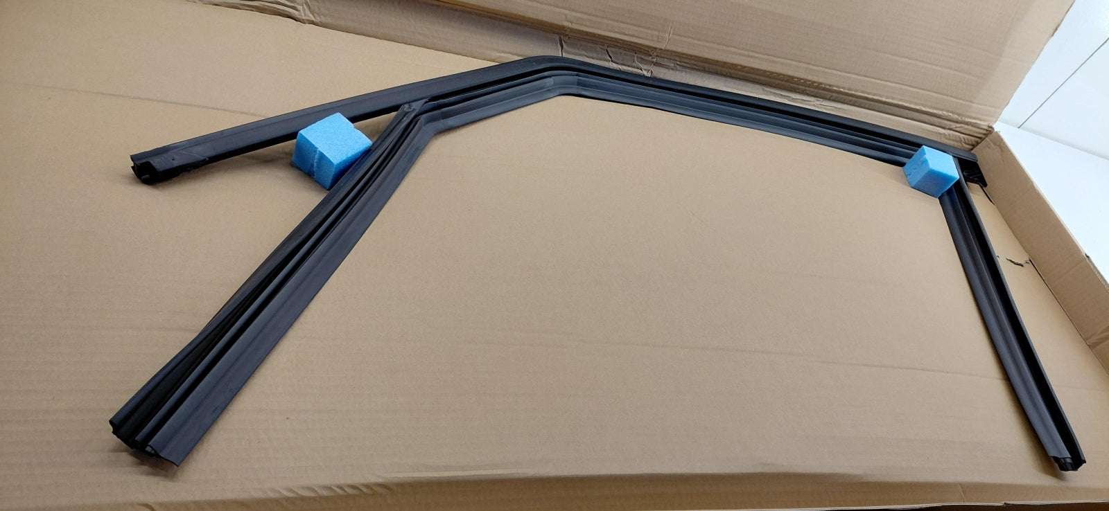 Original OE RENAULT Fensterführungsschiene 803319960R