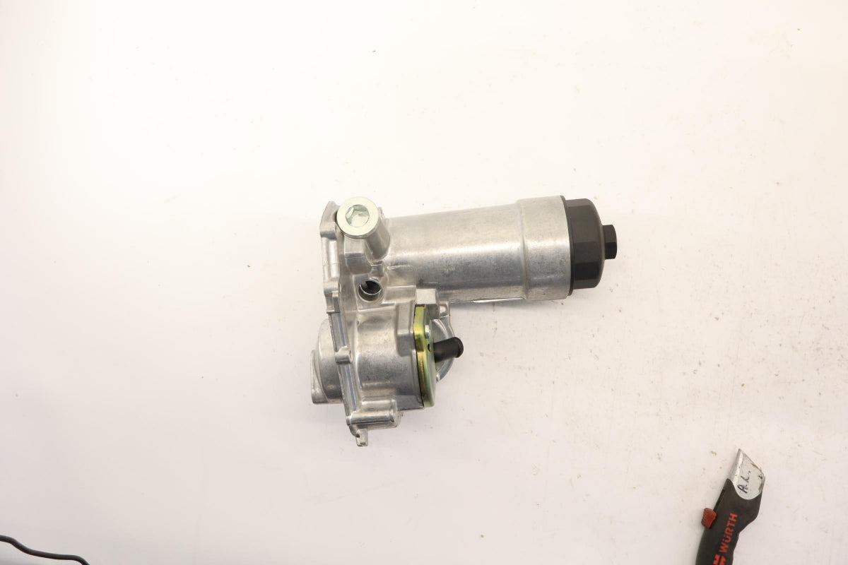 Original AUDI A4 A6 A8 VW Passat B5 2.5 TDI Ölfilterhalter 059115405D