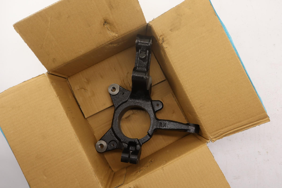 Original OE RENAULT Achsschenkel 8200755590