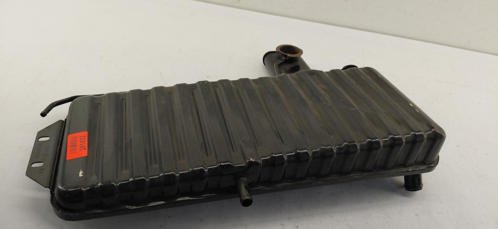 Original OE MERCEDES-BENZ Kühlmittelbehälter A0005000249