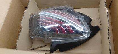 Original OE RENAULT Heckleuchte 265506113R
