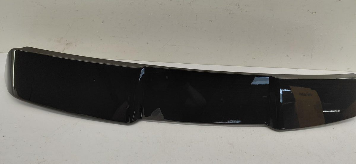 Original OE SUZUKI Spoiler 990E054P05ZCE