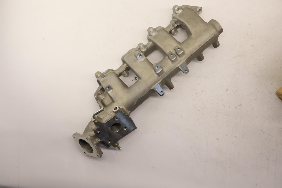 Original OE NISSAN Ansaugkrümmer 14001EC00B