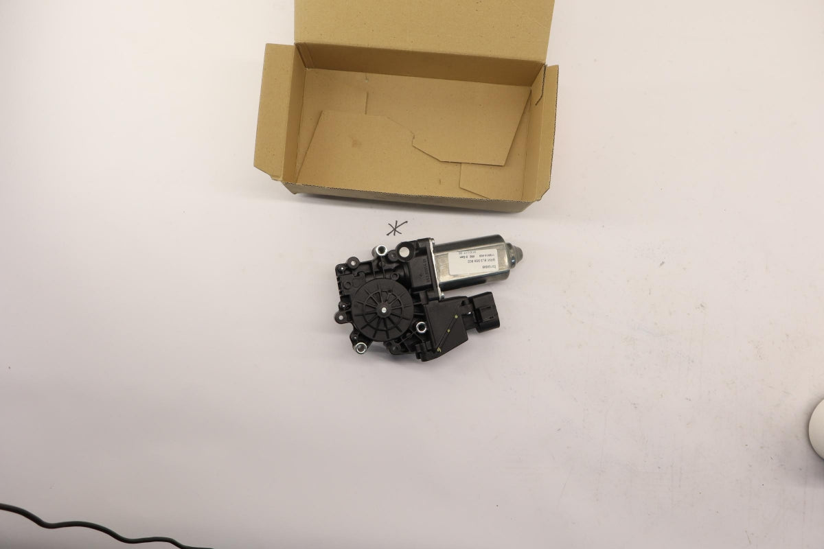 Original OE Volkswagen Fensterhebermotor 8L3959802