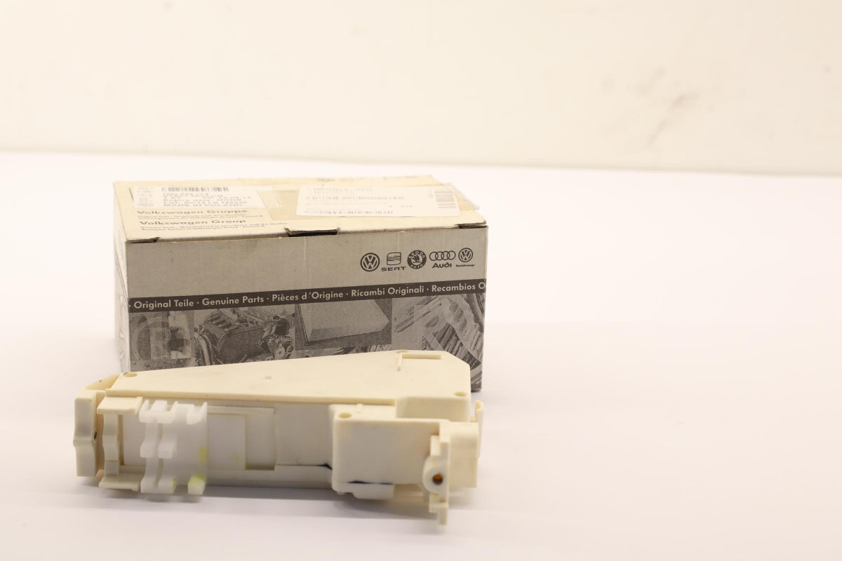 Original OE Volkswagen Stellantrieb 7M3959775