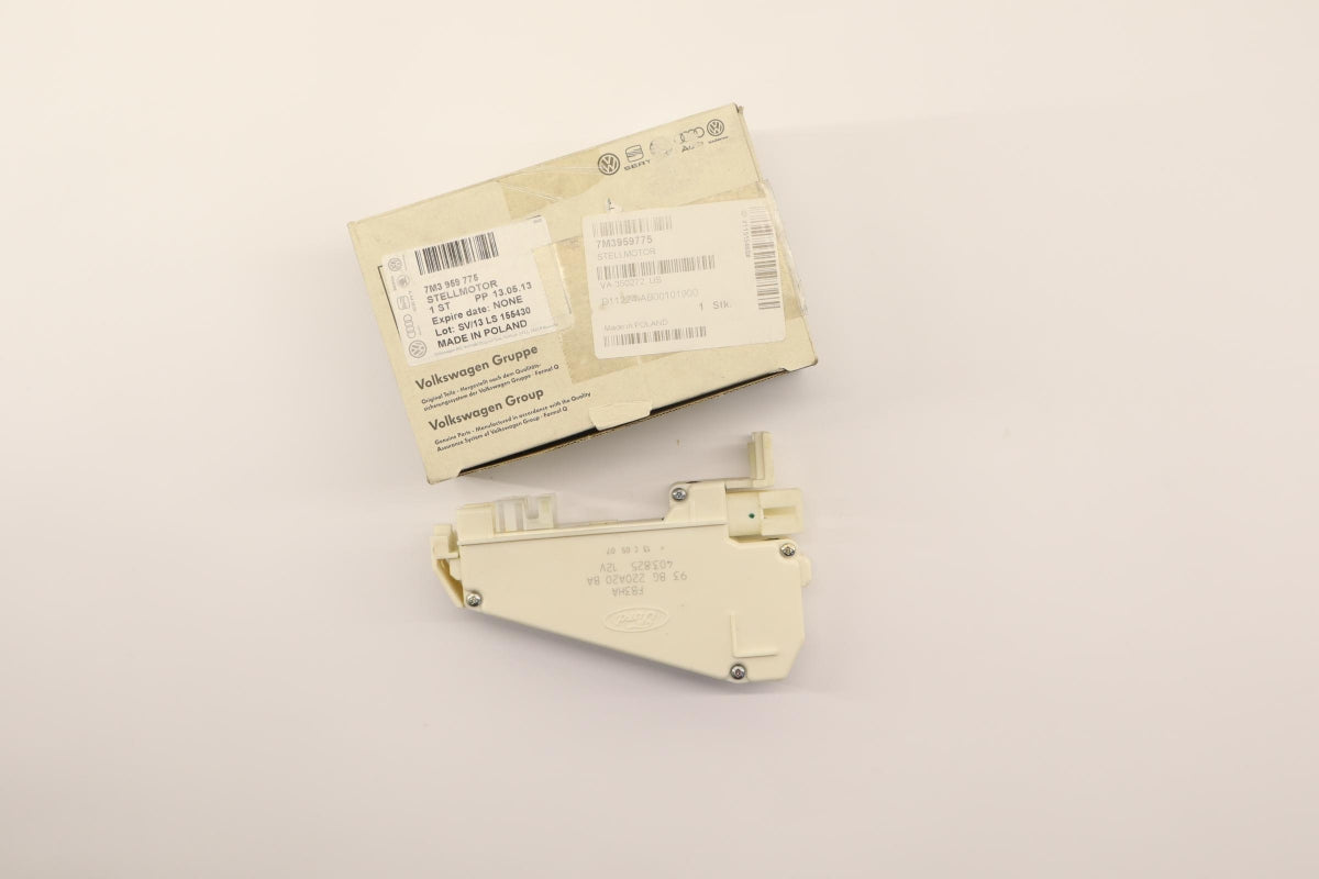 Original OE Volkswagen Stellantrieb 7M3959775
