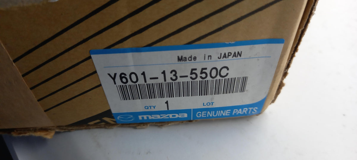 Original OE MAZDA Ladeluftkühler Y60113550C