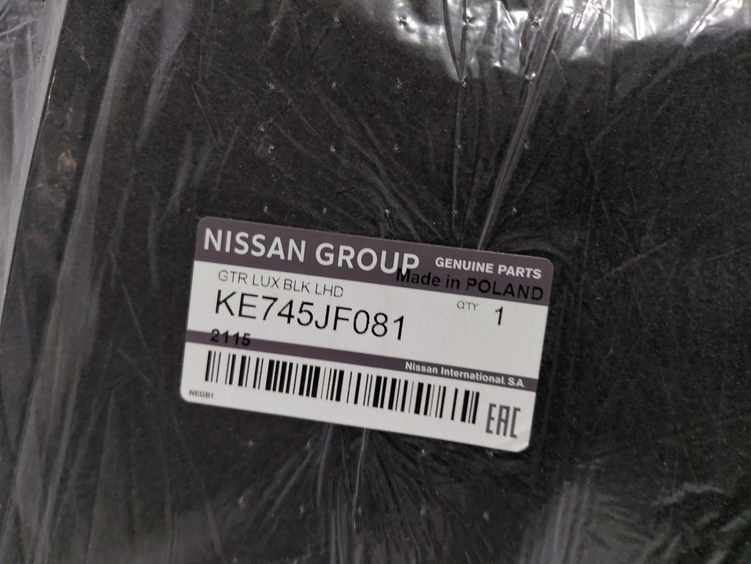 Original OE NISSAN Fußmattensatz KE745JF081