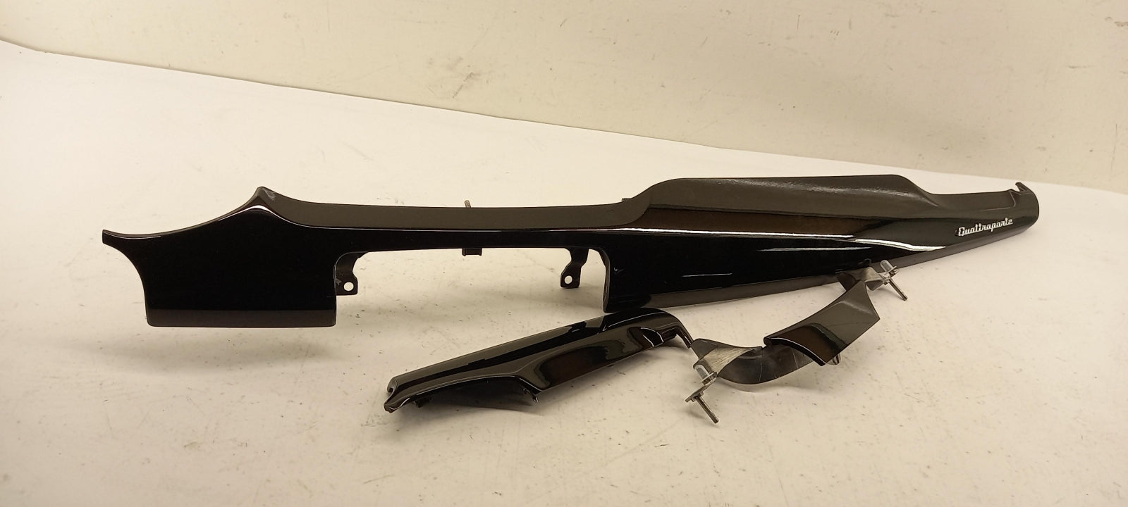 Original OE MASERATI Zierleiste 673010480