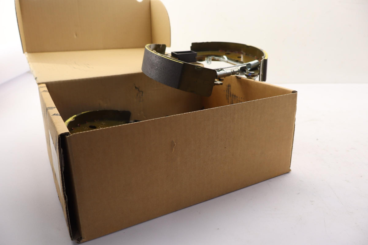 Original OE FORD Bremsbackensatz 1569480
