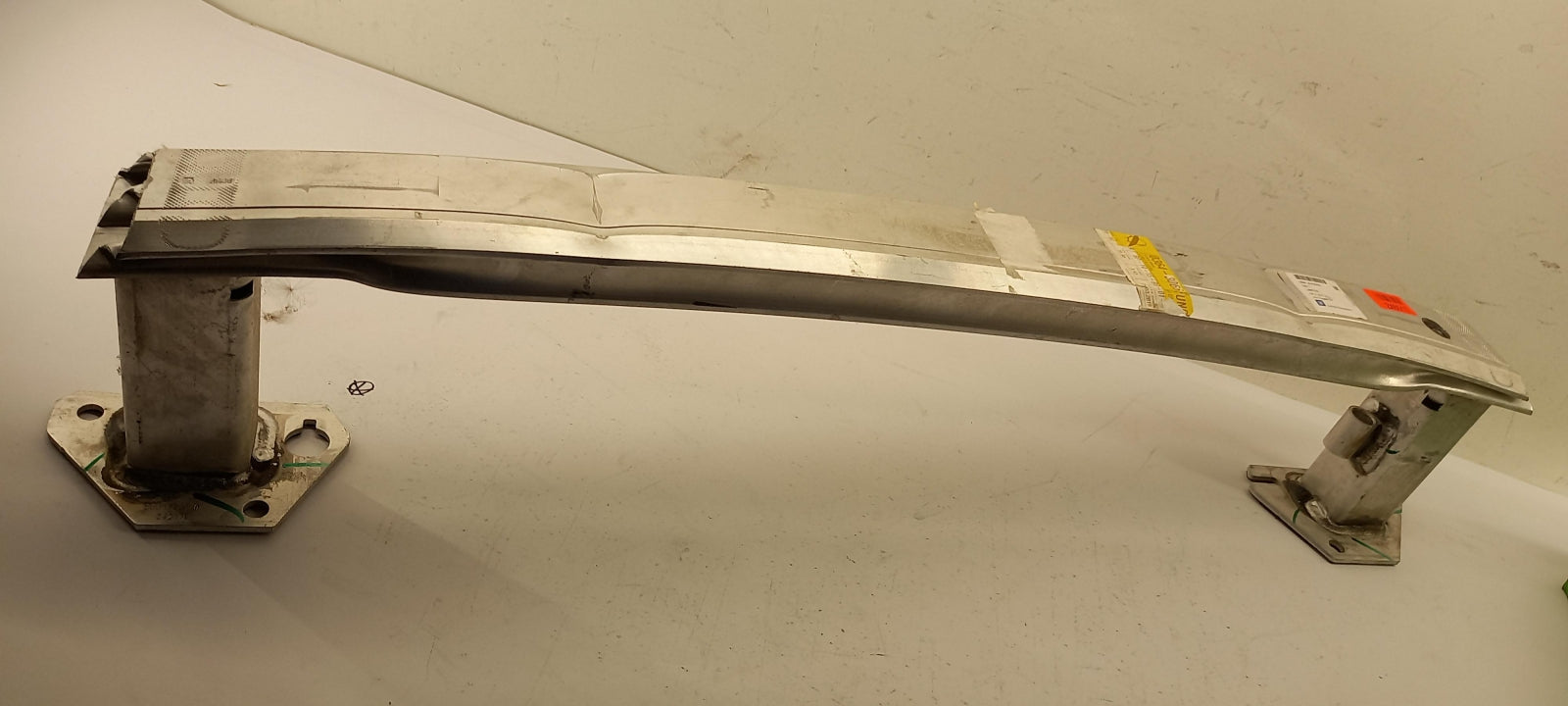 Original OE OPEL Stoßstangen Träger 3643066