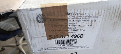 Original SKODA Fabia 11-15 Gigaro Alufelge 7Jx17 ET41  5J0071496B