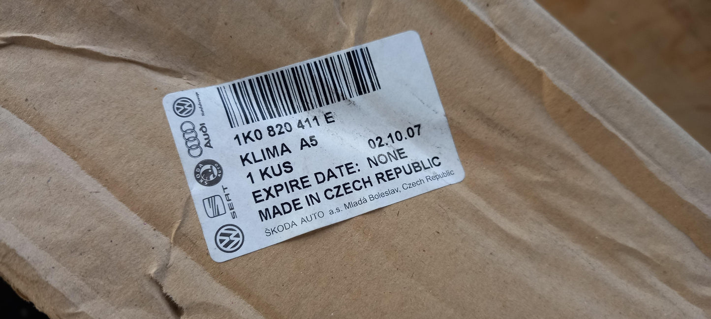 Original OE Volkswagen Klimakondensator 1K0820411E