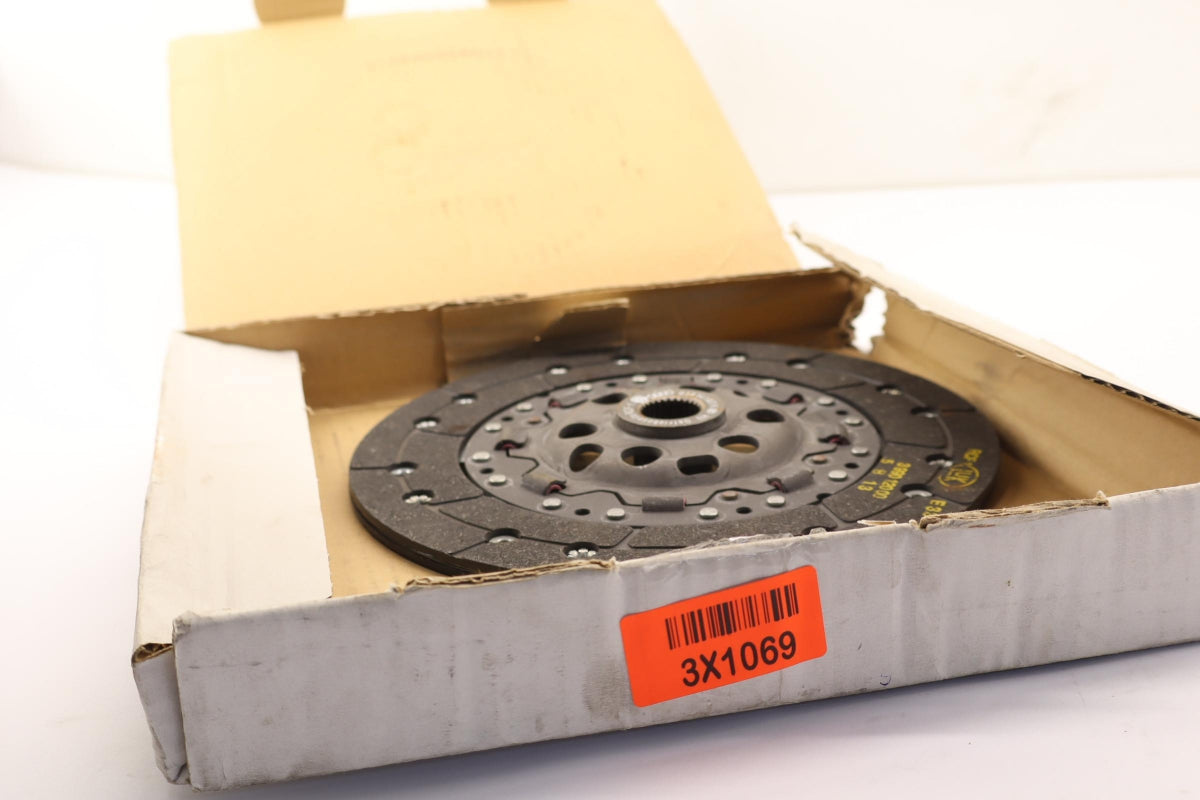 Original OE Volkswagen Kupplungsscheibe 038141031K