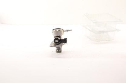Original OE MASERATI Einspritzpumpe 323980