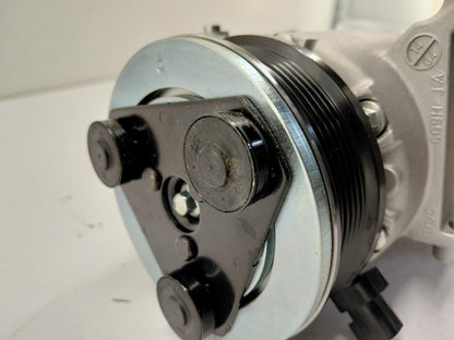 Original OE LAND ROVER Klimakompressor LR056301