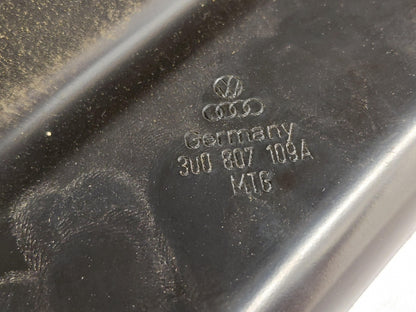 Original OE Volkswagen Querträger 3U0807109A
