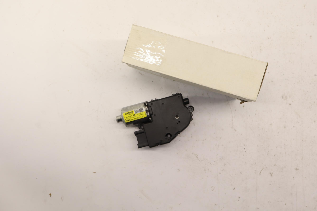 Original OE Volkswagen Stellantrieb 7N0959591B