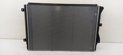 Original OE Volkswagen Wasserkühler 5K0121251AA