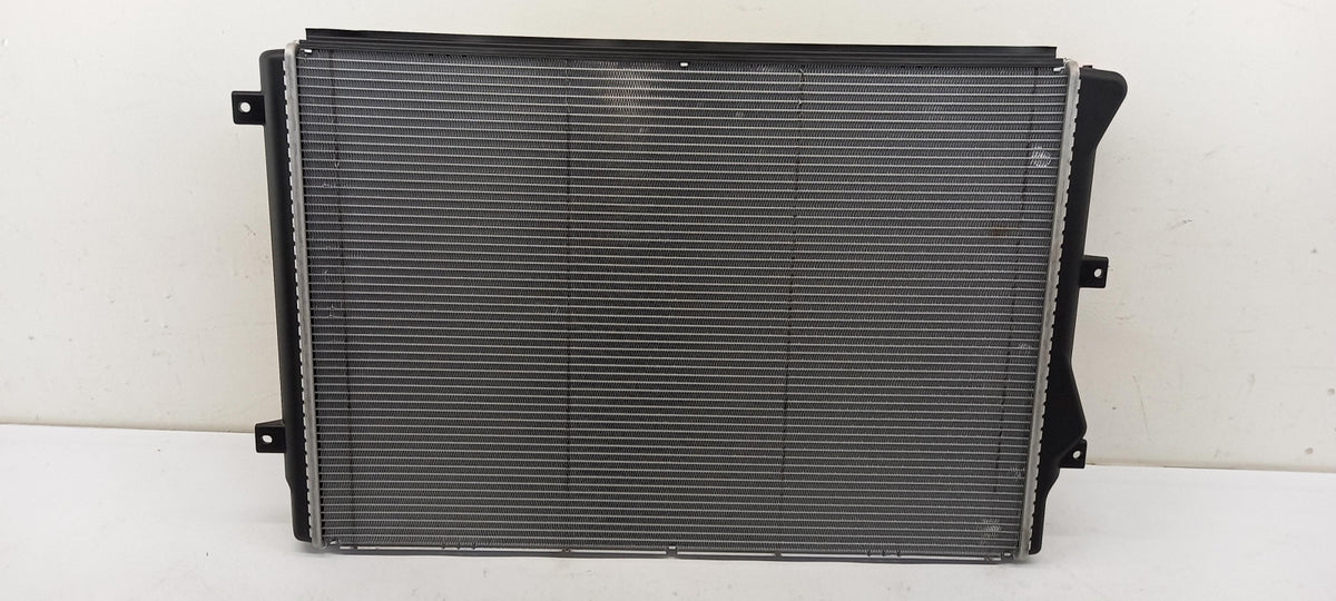 Original VW Golf 5/6 Passat B7 SKODA Octavia 1Z Superb Wasserkühler 5K0121251AA