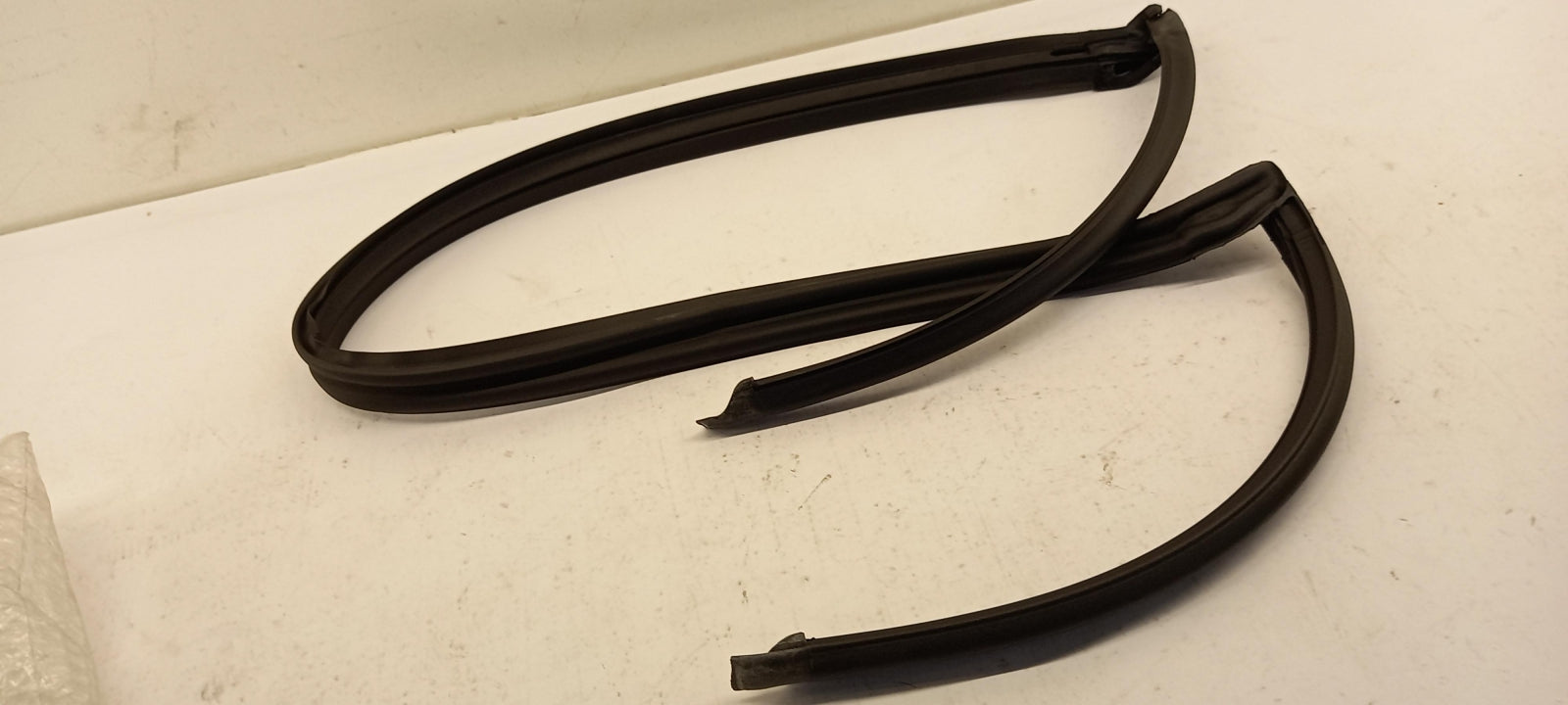 Original OE Volkswagen Windscheibe Dichtung 1Y0871409CB41