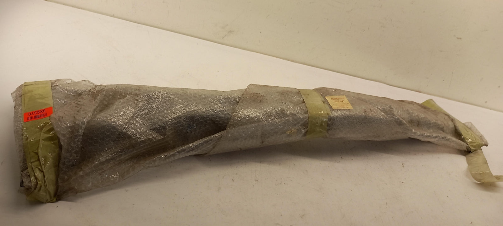 Original OE MITSUBISHI Seitenverstärkung MR178597