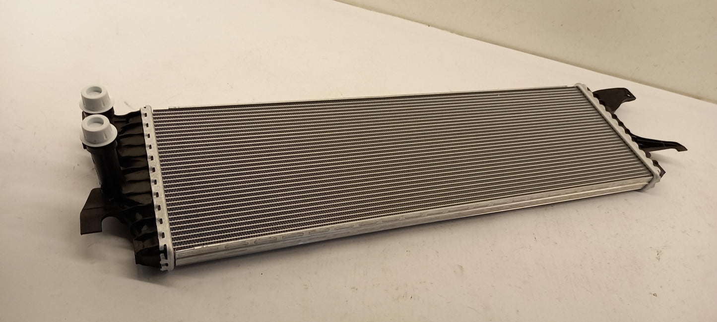Original OE Volkswagen Wasserkühler 7E0121212A