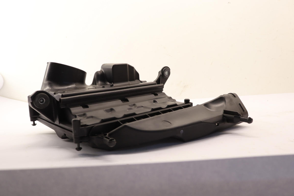 Original OE MERCEDES-BENZ Luftfilterkasten A6420901901