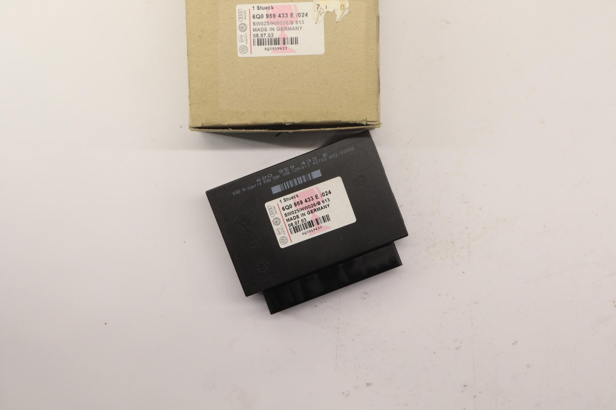 Original OE Volkswagen Steuergerät 6Q0959433E024