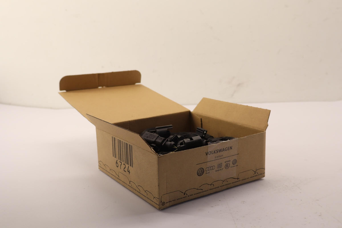 Original AUDI A4 RS4 8H/8E Stoßstange Leitungssatz PDC vorne 8E0971095AA