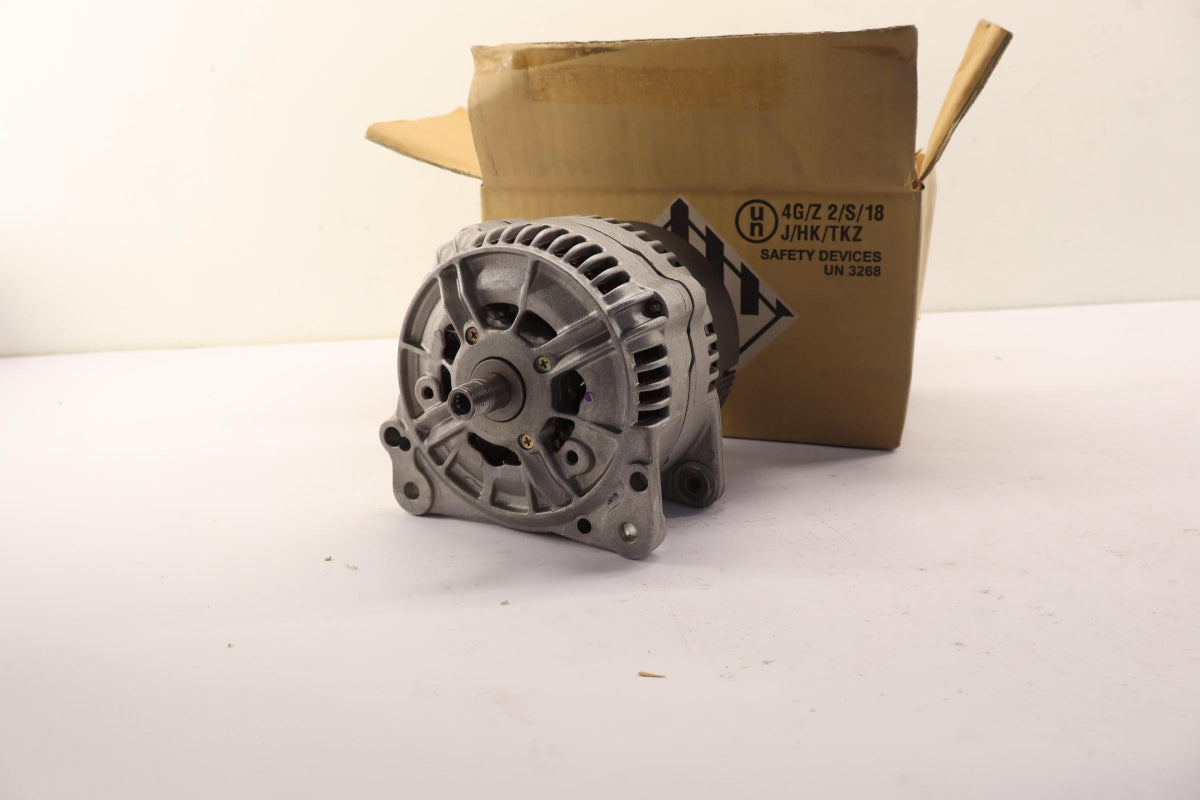 Original OE Volkswagen Lichtmaschine 028903018EX