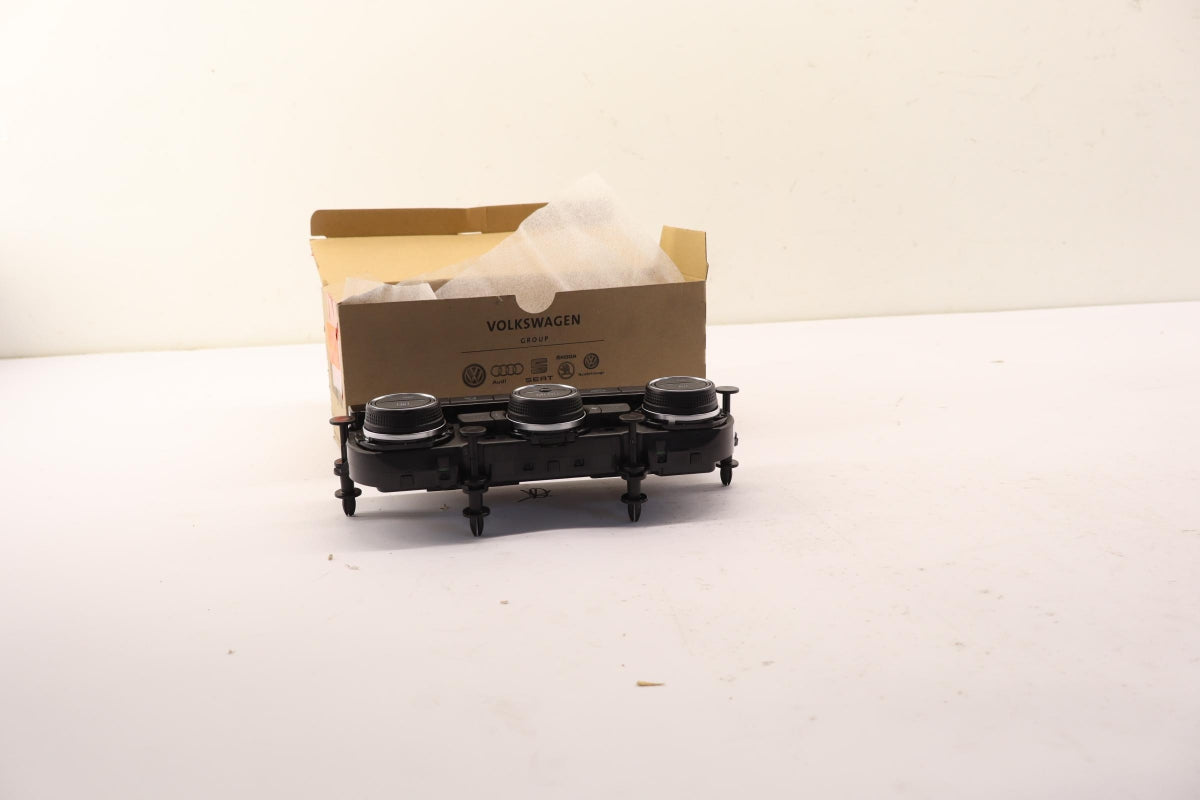 Original OE Volkswagen Heizungsbetätigung 5NA907044MWZU